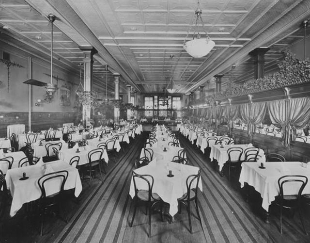 "The restaurant of the Aschenbroedel Verein club at 146 East 86th Street. 1914."